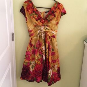 ModCloth Retrolicious Fab Flourish Dress